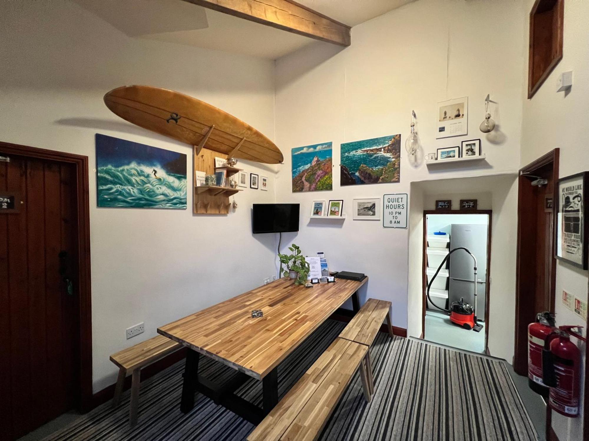 Lands End Hostel And B&B セネン エクステリア 写真
